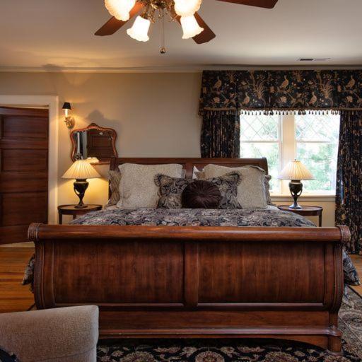 Black Walnut B&B Inn 阿什维尔 外观 照片