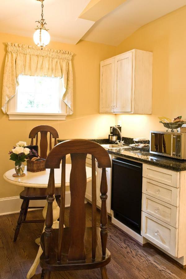 Black Walnut B&B Inn 阿什维尔 外观 照片