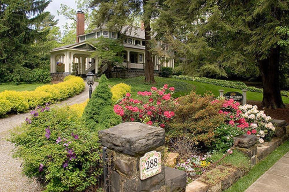Black Walnut B&B Inn 阿什维尔 外观 照片